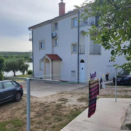 Vrulja Apartman